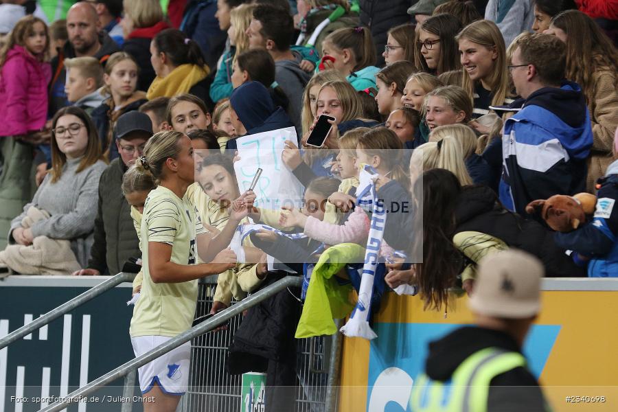 Vanessa Leimenstoll, PreZero Arena, Sinsheim, 24.09.2022, DFB, sport, action, Fussball, September 2022, Saison 2022/2023, 2. Spieltag, Die Liga, FLYERALARM Frauen-Bundesliga, VFL, TSG, VfL Wolfsburg, TSG Hoffenheim - Bild-ID: 2340698 Vanessa Leimenstoll, PreZero Arena, Sinsheim, 24.09.2022, DFB, sport, action, Fussball, September 2022, Saison 2022/2023, 2. Spieltag, Die Liga, FLYERALARM Frauen-Bundesliga, VFL, TSG, VfL Wolfsburg, TSG Hoffenheim - Bild-ID: 2340698