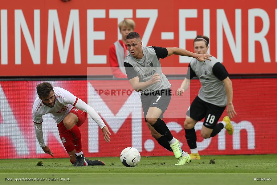 Franjo Ivanović, FLYERALARM Arena, Würzburg, 25.09.2022, BFV, sport, action, Fussball, September 2022, Saison 2022/2023, Regionalliga Bayern, FCA, FWK, FC Augsburg II, FC Würzburger Kickers - Bild-ID: 2340749 Franjo Ivanović, FLYERALARM Arena, Würzburg, 25.09.2022, BFV, sport, action, Fussball, September 2022, Saison 2022/2023, Regionalliga Bayern, FCA, FWK, FC Augsburg II, FC Würzburger Kickers - Bild-ID: 2340749