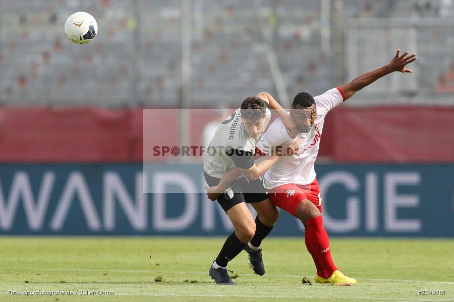 Fabio Gruber, FLYERALARM Arena, Würzburg, 25.09.2022, BFV, sport, action, Fussball, September 2022, Saison 2022/2023, Regionalliga Bayern, FCA, FWK, FC Augsburg II, FC Würzburger Kickers - Bild-ID: 2340781