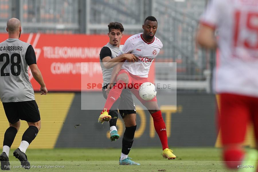 Saliou Sané, FLYERALARM Arena, Würzburg, 25.09.2022, BFV, sport, action, Fussball, September 2022, Saison 2022/2023, Regionalliga Bayern, FCA, FWK, FC Augsburg II, FC Würzburger Kickers - Bild-ID: 2340794
