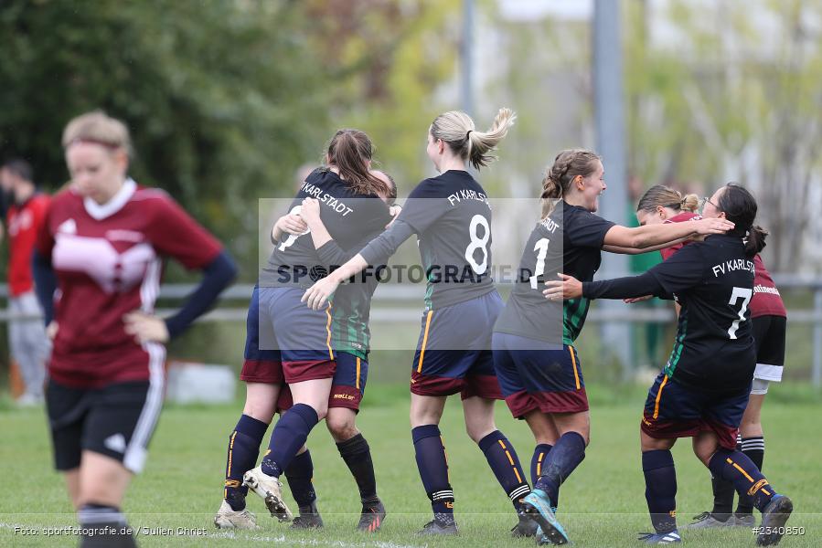 Anna Schmitt, Anna Lehofer, Antonia Günther, Milena Fischer, Lisa Steinbach, Sportgelände, Karlstadt, 25.09.2022, BFV, sport, action, Fussball, September 2022, Saison 2022/2023, Frauen BZL 01, TSV, SGK, TSV Frickenhausen, (SG) FV Karlstadt/FC Karsbach II - Bild-ID: 2340850