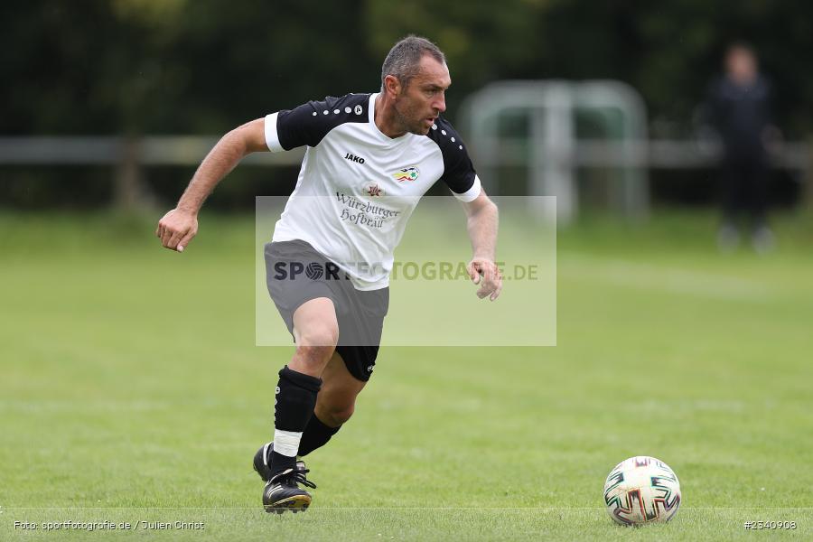 Christian Mathea, Sportgelände, Karlstadt, 25.09.2022, BFV, sport, action, Fussball, September 2022, Saison 2022/2023, 9. Spieltag, A-Klasse Würzburg Gr. 6, FVB, FVK, FV Bachgrund, FV Karlstadt II - Bild-ID: 2340908