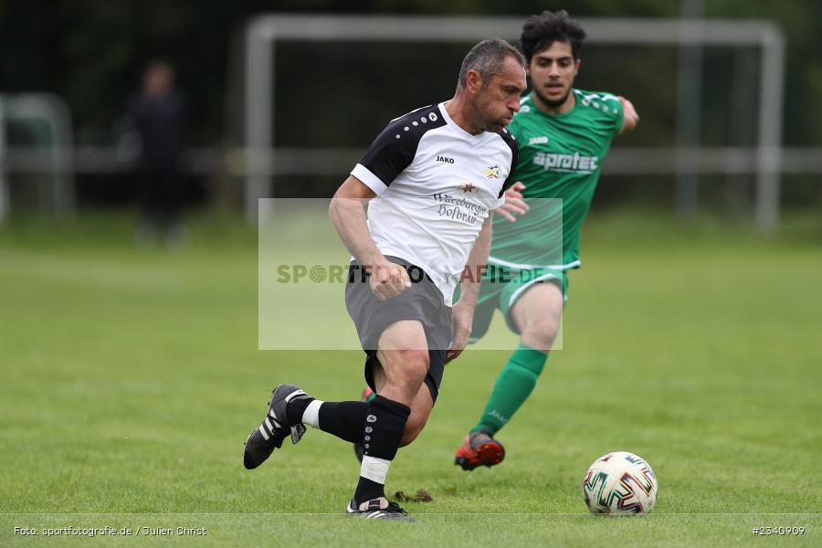 Christian Mathea, Sportgelände, Karlstadt, 25.09.2022, BFV, sport, action, Fussball, September 2022, Saison 2022/2023, 9. Spieltag, A-Klasse Würzburg Gr. 6, FVB, FVK, FV Bachgrund, FV Karlstadt II - Bild-ID: 2340909 Christian Mathea, Sportgelände, Karlstadt, 25.09.2022, BFV, sport, action, Fussball, September 2022, Saison 2022/2023, 9. Spieltag, A-Klasse Würzburg Gr. 6, FVB, FVK, FV Bachgrund, FV Karlstadt II - Bild-ID: 2340909