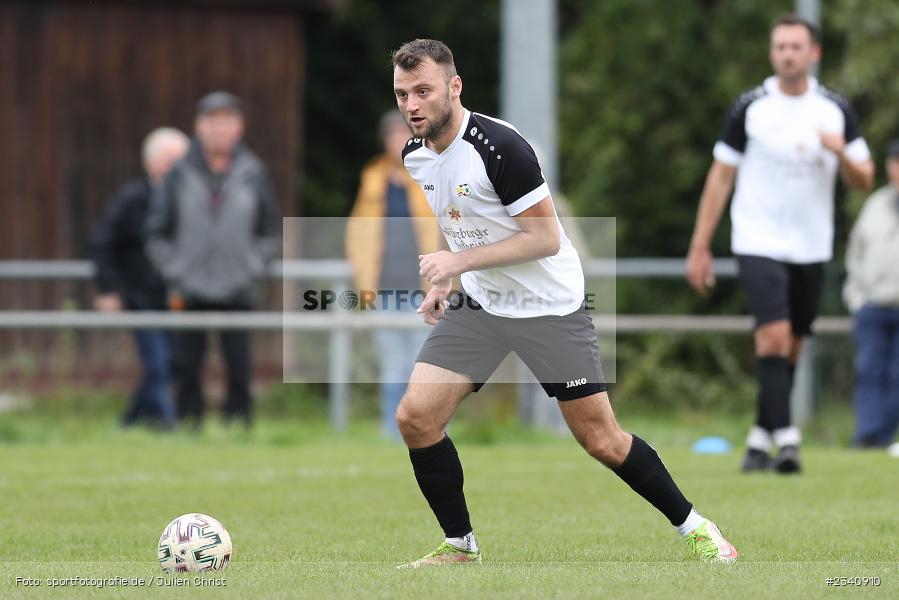 Florian Buki, Sportgelände, Karlstadt, 25.09.2022, BFV, sport, action, Fussball, September 2022, Saison 2022/2023, 9. Spieltag, A-Klasse Würzburg Gr. 6, FVB, FVK, FV Bachgrund, FV Karlstadt II - Bild-ID: 2340910