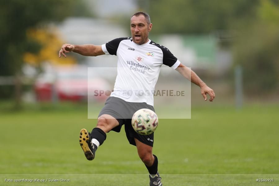 Christian Mathea, Sportgelände, Karlstadt, 25.09.2022, BFV, sport, action, Fussball, September 2022, Saison 2022/2023, 9. Spieltag, A-Klasse Würzburg Gr. 6, FVB, FVK, FV Bachgrund, FV Karlstadt II - Bild-ID: 2340921
