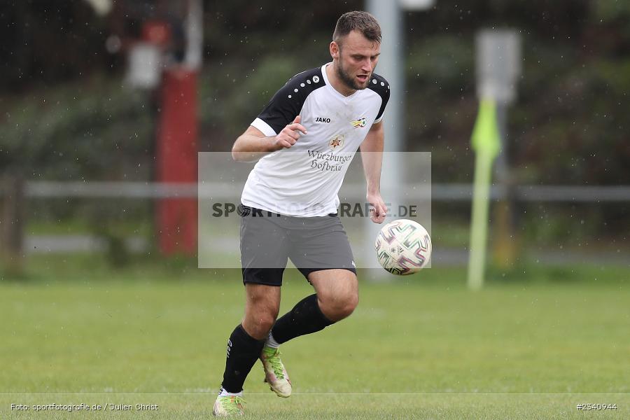 Florian Buki, Sportgelände, Karlstadt, 25.09.2022, BFV, sport, action, Fussball, September 2022, Saison 2022/2023, 9. Spieltag, A-Klasse Würzburg Gr. 6, FVB, FVK, FV Bachgrund, FV Karlstadt II - Bild-ID: 2340944 Florian Buki, Sportgelände, Karlstadt, 25.09.2022, BFV, sport, action, Fussball, September 2022, Saison 2022/2023, 9. Spieltag, A-Klasse Würzburg Gr. 6, FVB, FVK, FV Bachgrund, FV Karlstadt II - Bild-ID: 2340944