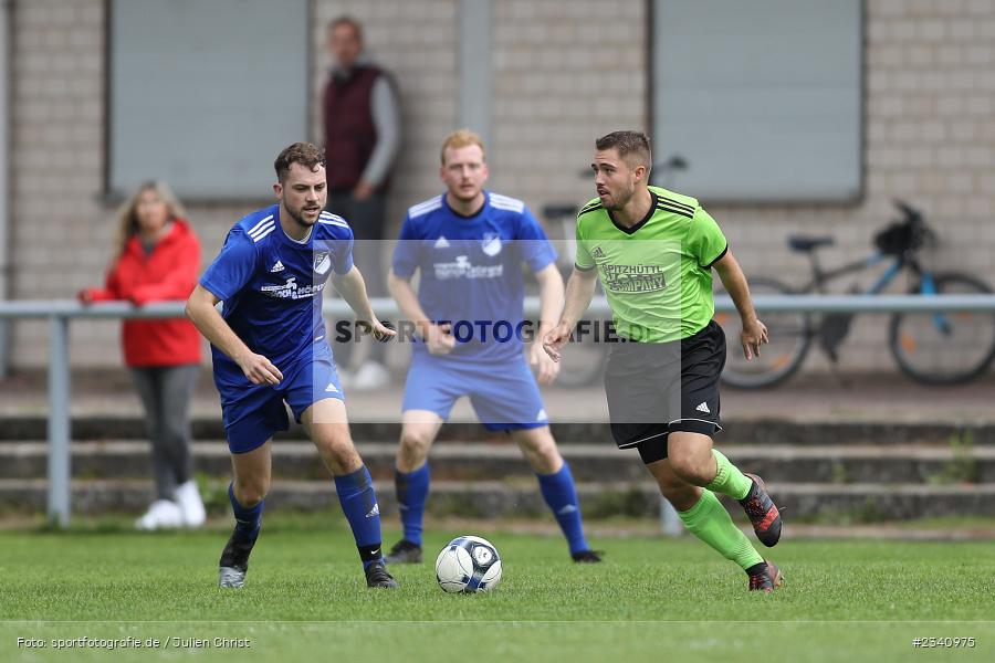 Leon Wilhelm, Sportgelände, Gössenheim, 25.09.2022, BFV, sport, action, Fussball, September 2022, Saison 2022/2023, Kreisliga Würzburg, FVH, FCG, FV 05 Helmstadt, FC Gössenheim - Bild-ID: 2340975 Leon Wilhelm, Sportgelände, Gössenheim, 25.09.2022, BFV, sport, action, Fussball, September 2022, Saison 2022/2023, Kreisliga Würzburg, FVH, FCG, FV 05 Helmstadt, FC Gössenheim - Bild-ID: 2340975