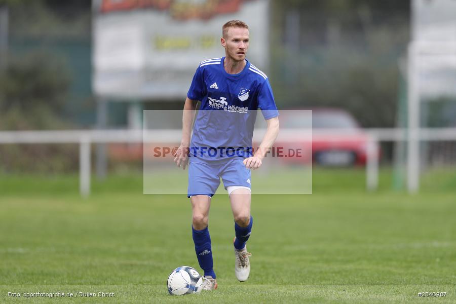 Benedikt Mühlrath, Sportgelände, Gössenheim, 25.09.2022, BFV, sport, action, Fussball, September 2022, Saison 2022/2023, Kreisliga Würzburg, FVH, FCG, FV 05 Helmstadt, FC Gössenheim - Bild-ID: 2340987 Benedikt Mühlrath, Sportgelände, Gössenheim, 25.09.2022, BFV, sport, action, Fussball, September 2022, Saison 2022/2023, Kreisliga Würzburg, FVH, FCG, FV 05 Helmstadt, FC Gössenheim - Bild-ID: 2340987