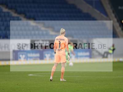 Fotos von TSG Hoffenheim - VfL Wolfsburg auf sportfotografie.de