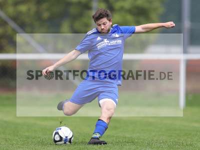Fotos von FC Gössenheim - FV 05 Helmstadt auf sportfotografie.de