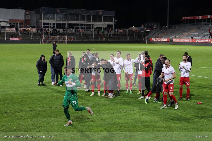 Emotionen, Celebrate, Team, FLYERALARM Arena, Würzburg, 27.09.2022, BFV, sport, action, Fussball, September 2022, Saison 2022/2023, Viertelfinale, Toto-Pokal, BFV-Verbandspokal, DJK, FWK, DJK Vilzing, FC Würzburger Kickers - Bild-ID: 2341120