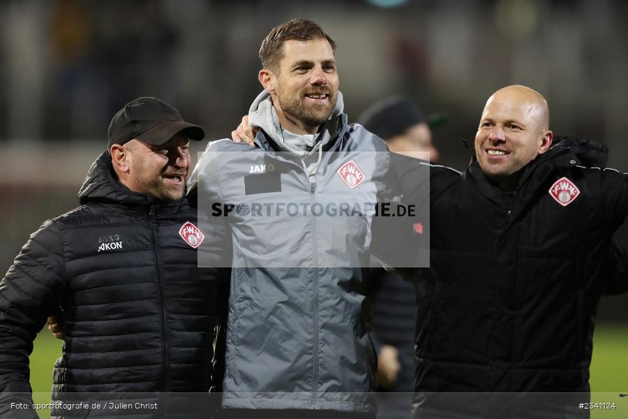 Team, Trainer, Emotionen, Jubel, Marco Wildersinn, FLYERALARM Arena, Würzburg, 27.09.2022, BFV, sport, action, Fussball, September 2022, Saison 2022/2023, Viertelfinale, Toto-Pokal, BFV-Verbandspokal, DJK, FWK, DJK Vilzing, FC Würzburger Kickers - Bild-ID: 2341124