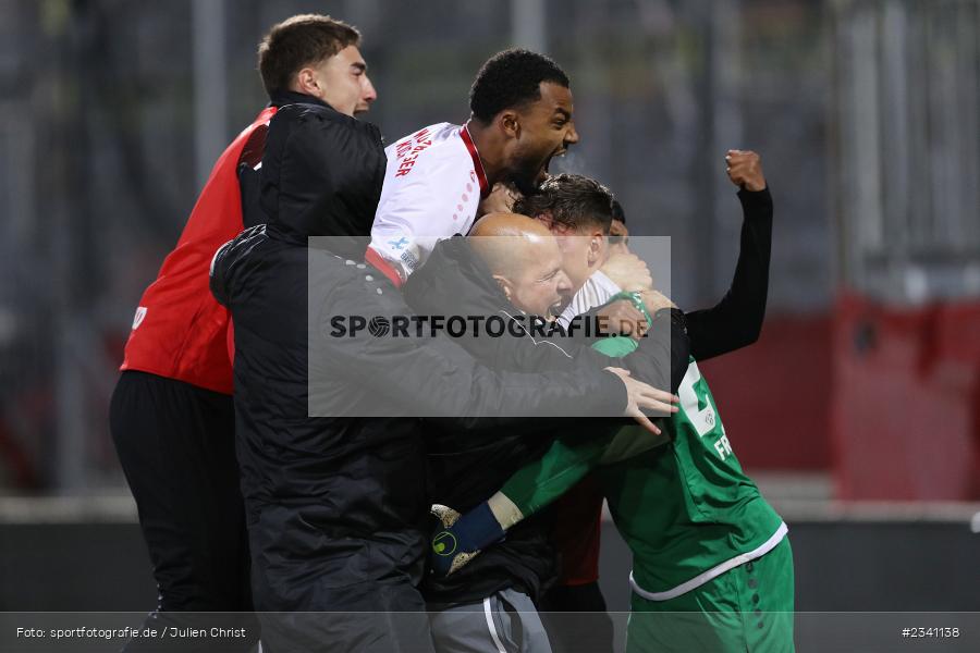Jubel, Emotionen, Vincent Friedsam, FLYERALARM Arena, Würzburg, 27.09.2022, BFV, sport, action, Fussball, September 2022, Saison 2022/2023, Viertelfinale, Toto-Pokal, BFV-Verbandspokal, DJK, FWK, DJK Vilzing, FC Würzburger Kickers - Bild-ID: 2341138