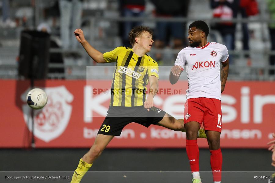 Fabrice Montcheu, FLYERALARM Arena, Würzburg, 27.09.2022, BFV, sport, action, Fussball, September 2022, Saison 2022/2023, Viertelfinale, Toto-Pokal, BFV-Verbandspokal, DJK, FWK, DJK Vilzing, FC Würzburger Kickers - Bild-ID: 2341173