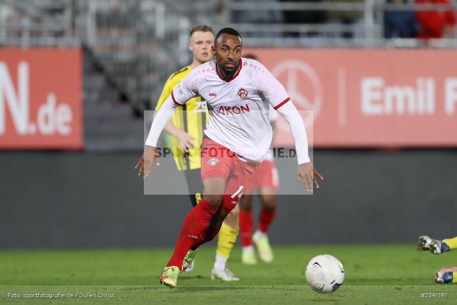 Saliou Sané, FLYERALARM Arena, Würzburg, 27.09.2022, BFV, sport, action, Fussball, September 2022, Saison 2022/2023, Viertelfinale, Toto-Pokal, BFV-Verbandspokal, DJK, FWK, DJK Vilzing, FC Würzburger Kickers - Bild-ID: 2341187