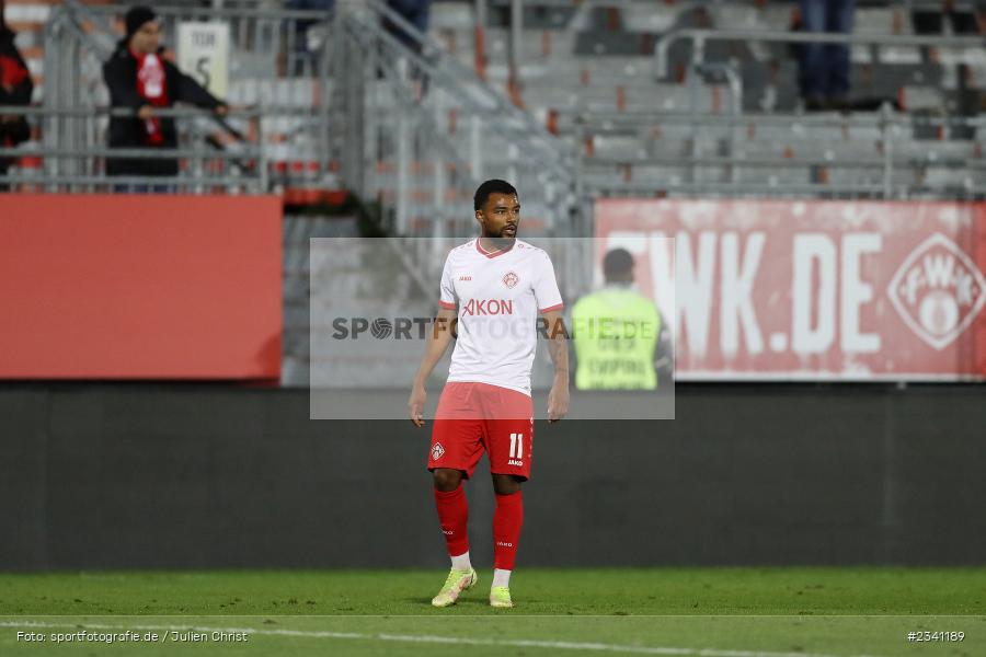 Fabrice Montcheu, FLYERALARM Arena, Würzburg, 27.09.2022, BFV, sport, action, Fussball, September 2022, Saison 2022/2023, Viertelfinale, Toto-Pokal, BFV-Verbandspokal, DJK, FWK, DJK Vilzing, FC Würzburger Kickers - Bild-ID: 2341189