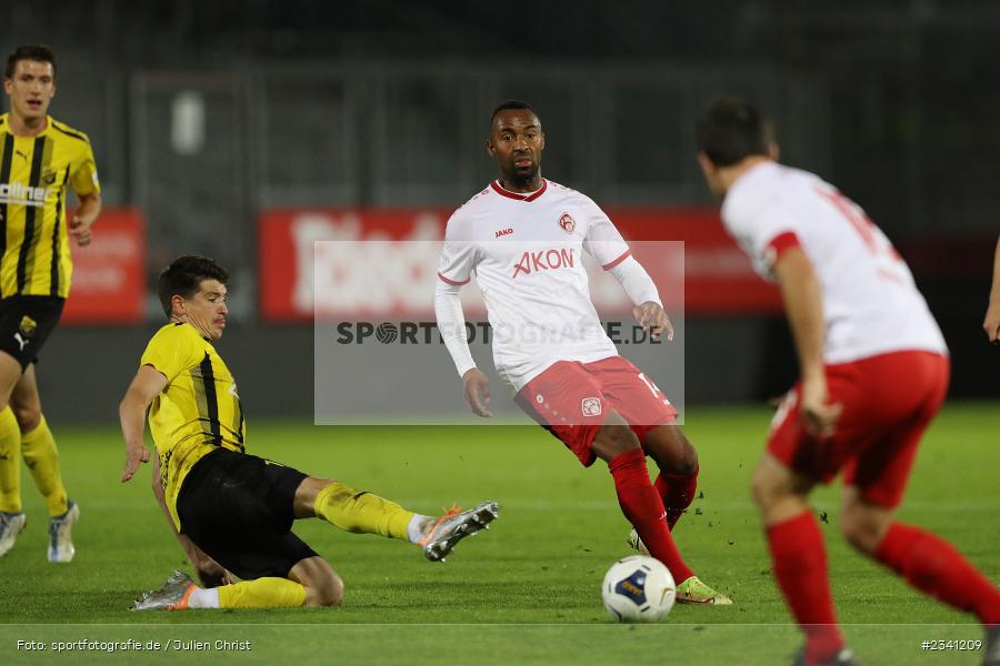 Saliou Sané, FLYERALARM Arena, Würzburg, 27.09.2022, BFV, sport, action, Fussball, September 2022, Saison 2022/2023, Viertelfinale, Toto-Pokal, BFV-Verbandspokal, DJK, FWK, DJK Vilzing, FC Würzburger Kickers - Bild-ID: 2341209