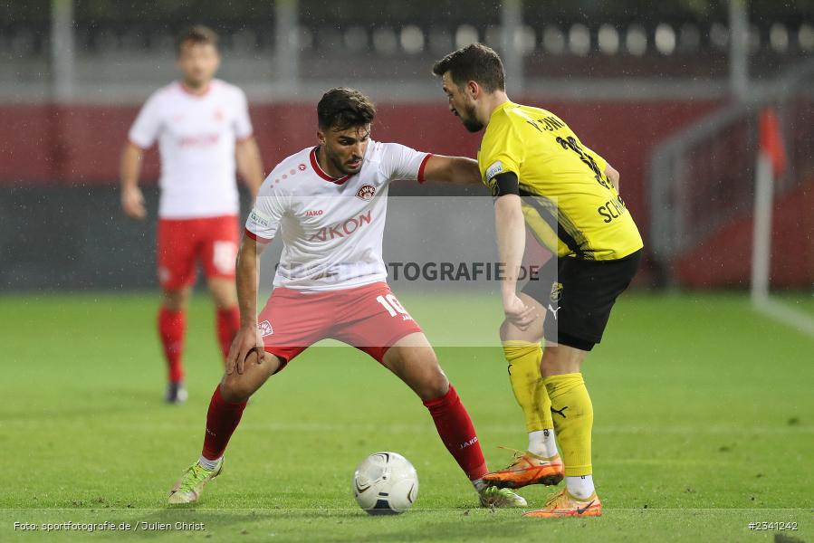 Dardan Karimani, FLYERALARM Arena, Würzburg, 27.09.2022, BFV, sport, action, Fussball, September 2022, Saison 2022/2023, Viertelfinale, Toto-Pokal, BFV-Verbandspokal, DJK, FWK, DJK Vilzing, FC Würzburger Kickers - Bild-ID: 2341242