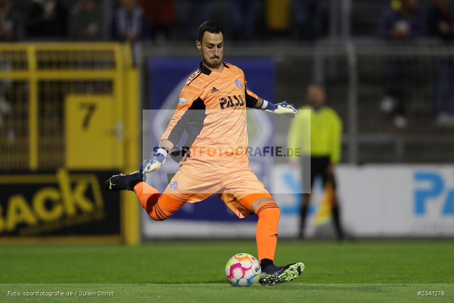 Ricardo Döbert, Stadion am Schönbusch, Aschaffenburg, 30.09.2022, BFV, sport, action, Fussball, September 2022, Saison 2022/2023, 14. Spieltag, Regionalliga Bayern, TGM, SVA, Türkgücü München, SV Viktoria Aschaffenburg - Bild-ID: 2341278