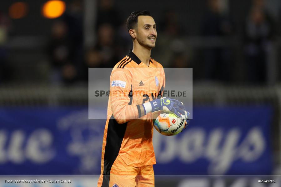 Ricardo Döbert, Stadion am Schönbusch, Aschaffenburg, 30.09.2022, BFV, sport, action, Fussball, September 2022, Saison 2022/2023, 14. Spieltag, Regionalliga Bayern, TGM, SVA, Türkgücü München, SV Viktoria Aschaffenburg - Bild-ID: 2341282 Ricardo Döbert, Stadion am Schönbusch, Aschaffenburg, 30.09.2022, BFV, sport, action, Fussball, September 2022, Saison 2022/2023, 14. Spieltag, Regionalliga Bayern, TGM, SVA, Türkgücü München, SV Viktoria Aschaffenburg - Bild-ID: 2341282