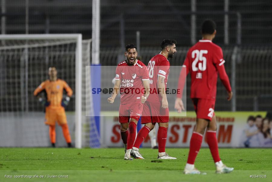 Ünal Tosun, Stadion am Schönbusch, Aschaffenburg, 30.09.2022, BFV, sport, action, Fussball, September 2022, Saison 2022/2023, 14. Spieltag, Regionalliga Bayern, TGM, SVA, Türkgücü München, SV Viktoria Aschaffenburg - Bild-ID: 2341328