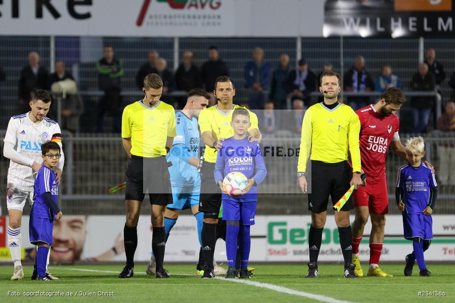 Einlaufkinder, Einlaufkids, Stadion am Schönbusch, Aschaffenburg, 30.09.2022, BFV, sport, action, Fussball, September 2022, Saison 2022/2023, 14. Spieltag, Regionalliga Bayern, TGM, SVA, Türkgücü München, SV Viktoria Aschaffenburg - Bild-ID: 2341386