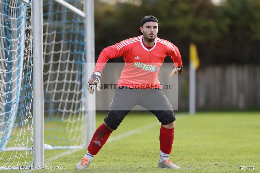 Steffen Mehrlich, Sportgelände, Steinbach, 01.10.2022, BFV, sport, action, Fussball, Oktober 2022, Saison 2022/2023, 10. Spieltag, Gruppe 3, Kreisklasse Würzburg, TSV Neuhütten-Wiesthal II, SV Sendelbach-Steinbach - Bild-ID: 2341542