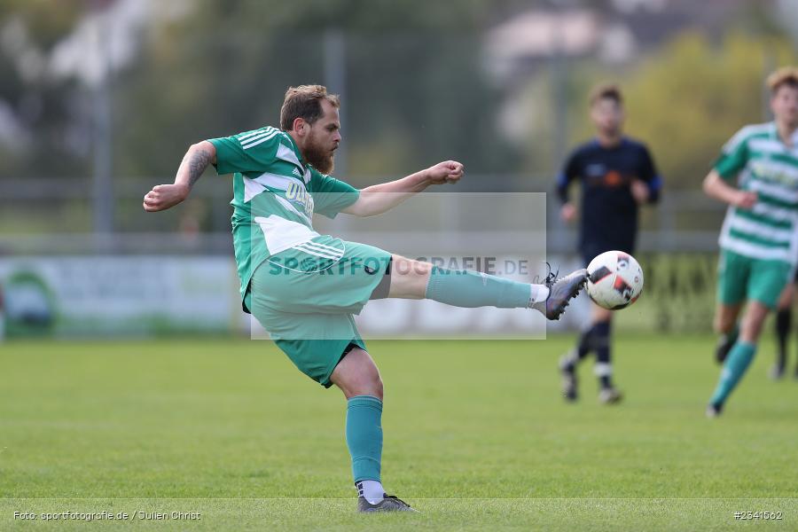 Julian Körner, Sportgelände, Steinbach, 01.10.2022, BFV, sport, action, Fussball, Oktober 2022, Saison 2022/2023, 10. Spieltag, Gruppe 3, Kreisklasse Würzburg, TSV Neuhütten-Wiesthal II, SV Sendelbach-Steinbach - Bild-ID: 2341562