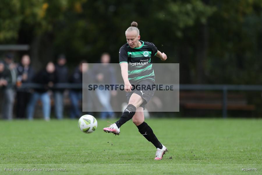 Francesca Hau, Sportgelände, Karsbach, 01.10.2022, BFV, sport, action, Fussball, Oktober 2022, Saison 2022/2023, 5. Spieltag, Frauen, Landesliga Nord, SGF, FCK, SpVgg Greuther Fürth, FC Karsbach - Bild-ID: 2341716