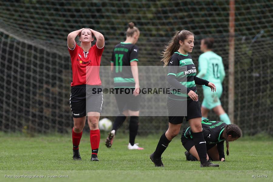 Pauline Kleinhenz, Sportgelände, Karsbach, 01.10.2022, BFV, sport, action, Fussball, Oktober 2022, Saison 2022/2023, 5. Spieltag, Frauen, Landesliga Nord, SGF, FCK, SpVgg Greuther Fürth, FC Karsbach - Bild-ID: 2341719