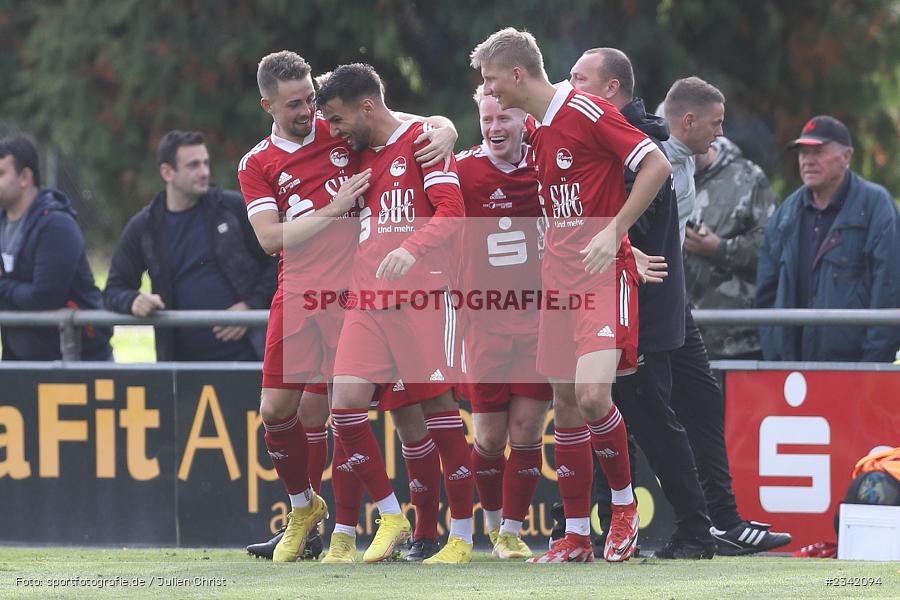 Aykut Civelek, Sportgelände, Karlstadt, 03.10.2022, sport, action, BFV, Fussball, Oktober 2022, Saison 2022/2023, 15. Spieltag, Landesliga Nordwest, FCC, TSV, FC Coburg, TSV Karlburg - Bild-ID: 2342094