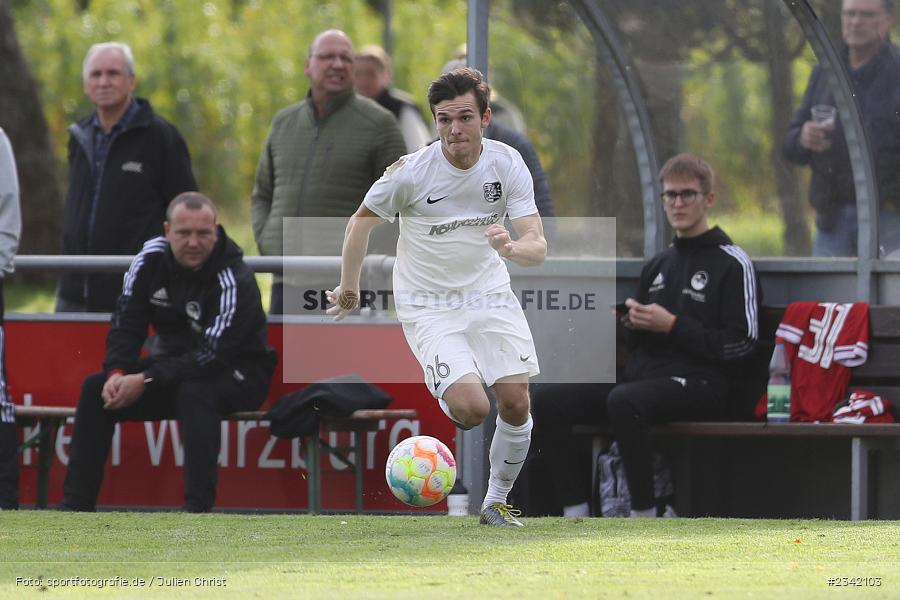 Paul Karle, Sportgelände, Karlstadt, 03.10.2022, sport, action, BFV, Fussball, Oktober 2022, Saison 2022/2023, 15. Spieltag, Landesliga Nordwest, FCC, TSV, FC Coburg, TSV Karlburg - Bild-ID: 2342103