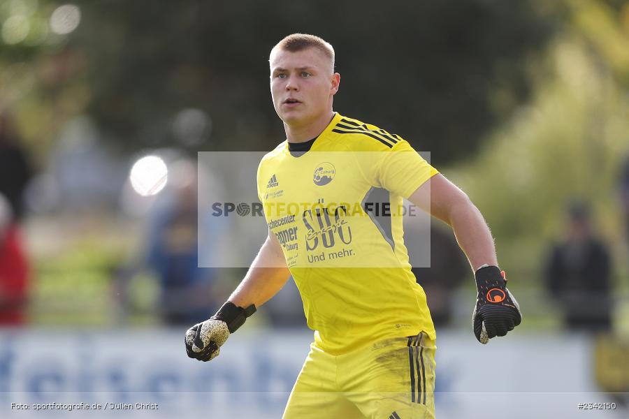 Luis Krempel, Sportgelände, Karlstadt, 03.10.2022, sport, action, BFV, Fussball, Oktober 2022, Saison 2022/2023, 15. Spieltag, Landesliga Nordwest, FCC, TSV, FC Coburg, TSV Karlburg - Bild-ID: 2342150