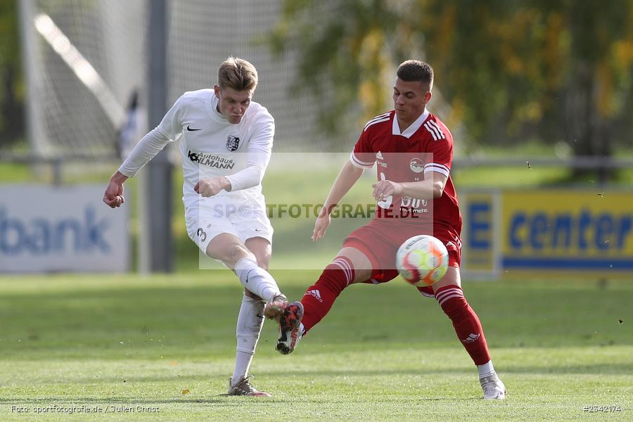 Adrian Winter, Sportgelände, Karlstadt, 03.10.2022, sport, action, BFV, Fussball, Oktober 2022, Saison 2022/2023, 15. Spieltag, Landesliga Nordwest, FCC, TSV, FC Coburg, TSV Karlburg - Bild-ID: 2342174