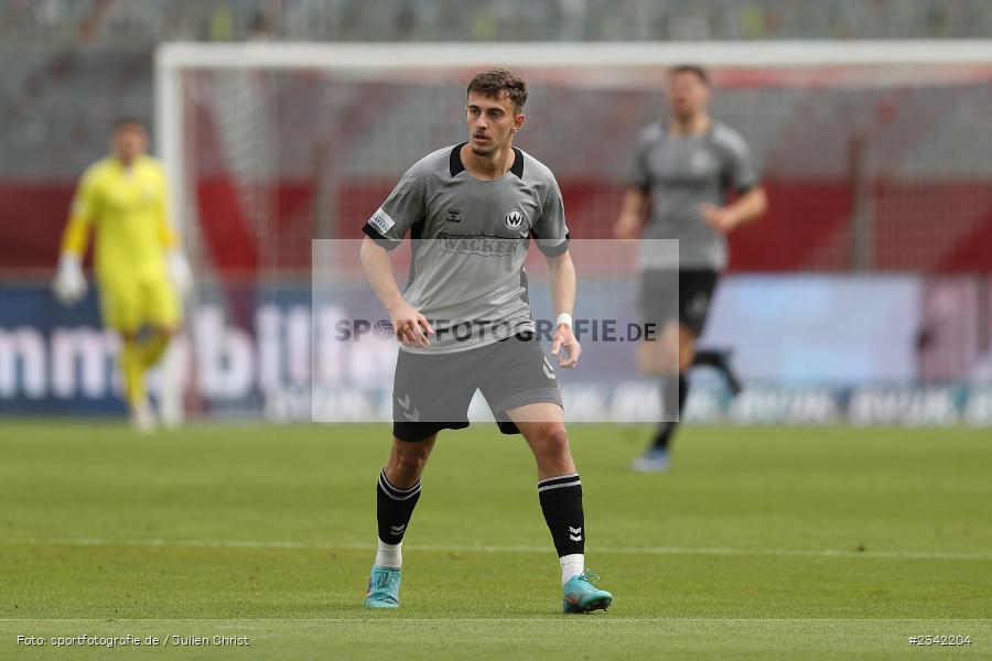 Edin Hyseni, FLYERALARM Arena, Würzburg, 03.10.2022, sport, action, BFV, Fussball, Oktober 2022, Saison 2022/2023, 15. Spieltag, Regionalliga Bayern, SVW, FWK, SV Wacker Burghausen, TSV Karlburg - Bild-ID: 2342204