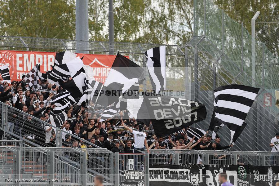 Fans, FLYERALARM Arena, Würzburg, 03.10.2022, sport, action, BFV, Fussball, Oktober 2022, Saison 2022/2023, 15. Spieltag, Regionalliga Bayern, SVW, FWK, SV Wacker Burghausen, TSV Karlburg - Bild-ID: 2342215