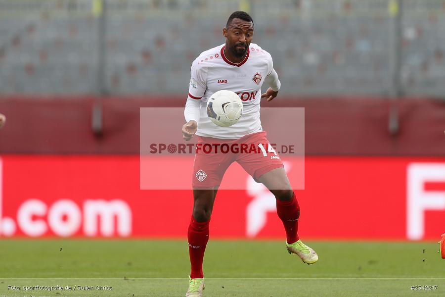 Saliou Sané, FLYERALARM Arena, Würzburg, 03.10.2022, sport, action, BFV, Fussball, Oktober 2022, Saison 2022/2023, 15. Spieltag, Regionalliga Bayern, SVW, FWK, SV Wacker Burghausen, TSV Karlburg - Bild-ID: 2342217