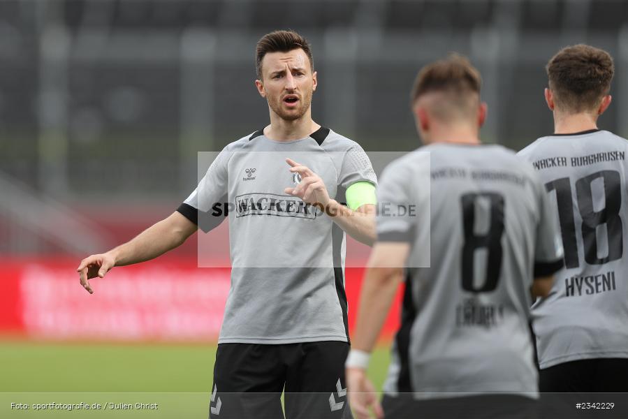 Christoph Schulz, FLYERALARM Arena, Würzburg, 03.10.2022, sport, action, BFV, Fussball, Oktober 2022, Saison 2022/2023, 15. Spieltag, Regionalliga Bayern, SVW, FWK, SV Wacker Burghausen, TSV Karlburg - Bild-ID: 2342229