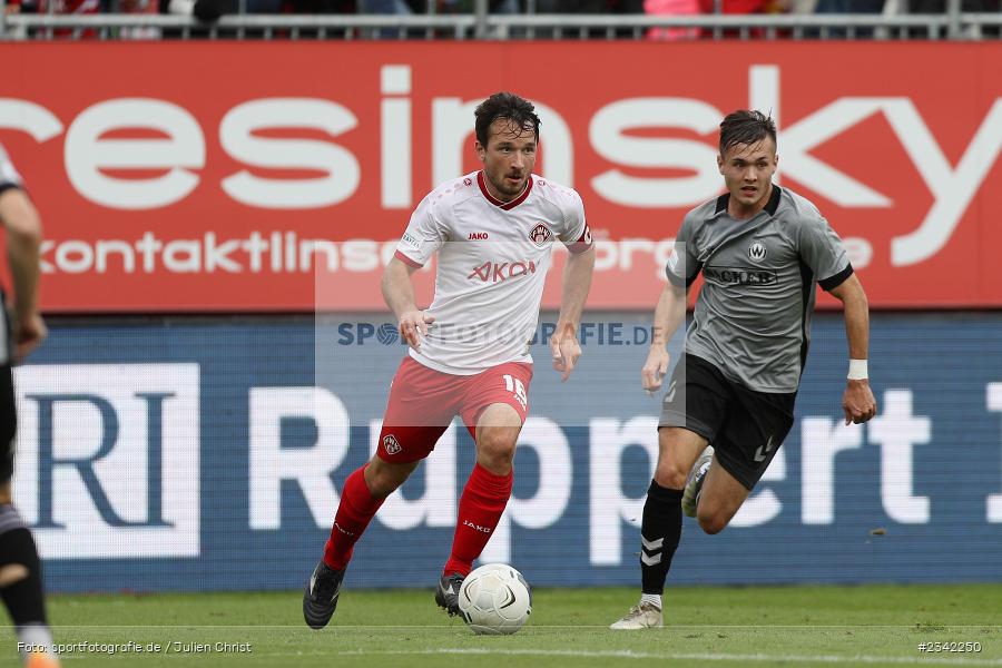 Peter Kurzweg, FLYERALARM Arena, Würzburg, 03.10.2022, sport, action, BFV, Fussball, Oktober 2022, Saison 2022/2023, 15. Spieltag, Regionalliga Bayern, SVW, FWK, SV Wacker Burghausen, TSV Karlburg - Bild-ID: 2342250