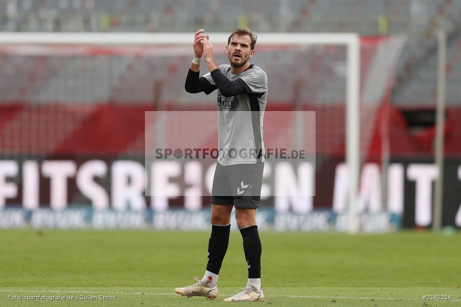 Felix Bachschmid, FLYERALARM Arena, Würzburg, 03.10.2022, sport, action, BFV, Fussball, Oktober 2022, Saison 2022/2023, 15. Spieltag, Regionalliga Bayern, SVW, FWK, SV Wacker Burghausen, TSV Karlburg - Bild-ID: 2342254