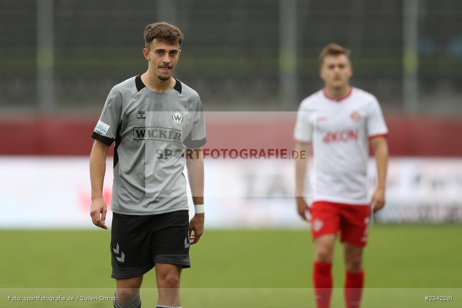 Edin Hyseni, FLYERALARM Arena, Würzburg, 03.10.2022, sport, action, BFV, Fussball, Oktober 2022, Saison 2022/2023, 15. Spieltag, Regionalliga Bayern, SVW, FWK, SV Wacker Burghausen, TSV Karlburg - Bild-ID: 2342261