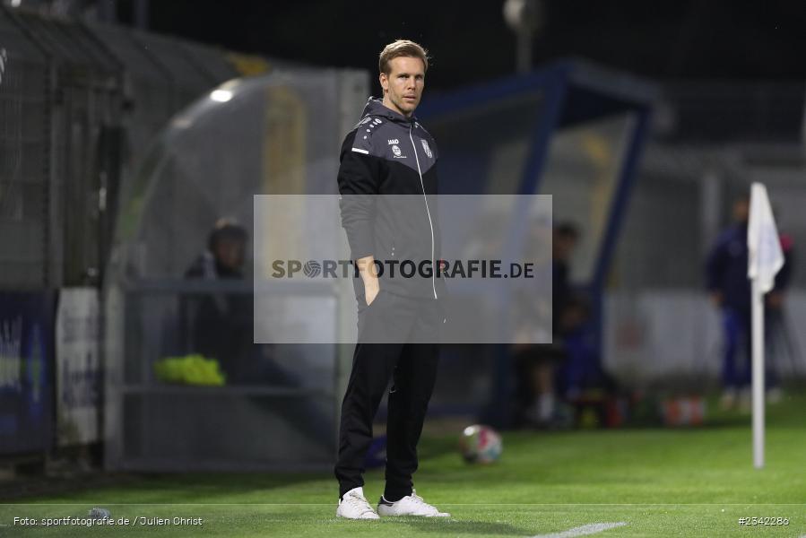 Martin Weng, Stadion am Schönbusch, Aschaffenburg, 07.10.2022, sport, action, BFV, Fussball, Oktober 2022, Saison 2022/2023, Spiel-Nr. 152, 16. Spieltag, Regionalliga Bayern, TSV, SVA, TSV Rain/Lech, SV Viktoria Aschaffenburg - Bild-ID: 2342286