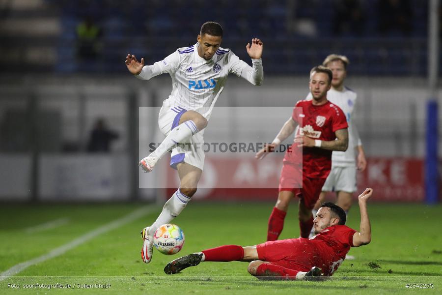 Felix Metzler, Stadion am Schönbusch, Aschaffenburg, 07.10.2022, sport, action, BFV, Fussball, Oktober 2022, Saison 2022/2023, Spiel-Nr. 152, 16. Spieltag, Regionalliga Bayern, TSV, SVA, TSV Rain/Lech, SV Viktoria Aschaffenburg - Bild-ID: 2342295
