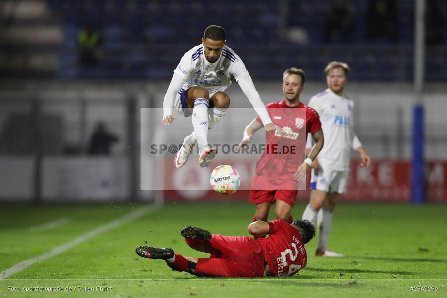 Felix Metzler, Stadion am Schönbusch, Aschaffenburg, 07.10.2022, sport, action, BFV, Fussball, Oktober 2022, Saison 2022/2023, Spiel-Nr. 152, 16. Spieltag, Regionalliga Bayern, TSV, SVA, TSV Rain/Lech, SV Viktoria Aschaffenburg - Bild-ID: 2342296