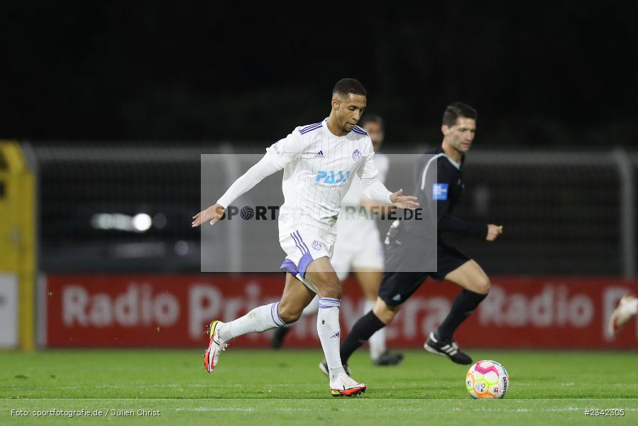 Felix Metzler, Stadion am Schönbusch, Aschaffenburg, 07.10.2022, sport, action, BFV, Fussball, Oktober 2022, Saison 2022/2023, Spiel-Nr. 152, 16. Spieltag, Regionalliga Bayern, TSV, SVA, TSV Rain/Lech, SV Viktoria Aschaffenburg - Bild-ID: 2342305