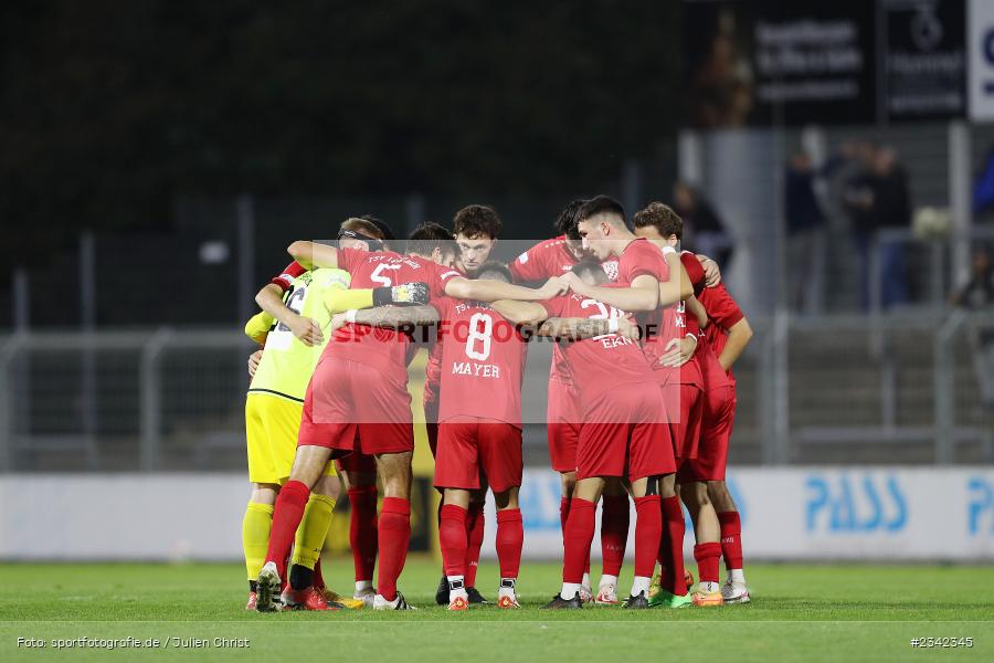 Mannschaftskreis, Stadion am Schönbusch, Aschaffenburg, 07.10.2022, sport, action, BFV, Fussball, Oktober 2022, Saison 2022/2023, Spiel-Nr. 152, 16. Spieltag, Regionalliga Bayern, TSV, SVA, TSV Rain/Lech, SV Viktoria Aschaffenburg - Bild-ID: 2342345 Mannschaftskreis, Stadion am Schönbusch, Aschaffenburg, 07.10.2022, sport, action, BFV, Fussball, Oktober 2022, Saison 2022/2023, Spiel-Nr. 152, 16. Spieltag, Regionalliga Bayern, TSV, SVA, TSV Rain/Lech, SV Viktoria Aschaffenburg - Bild-ID: 2342345