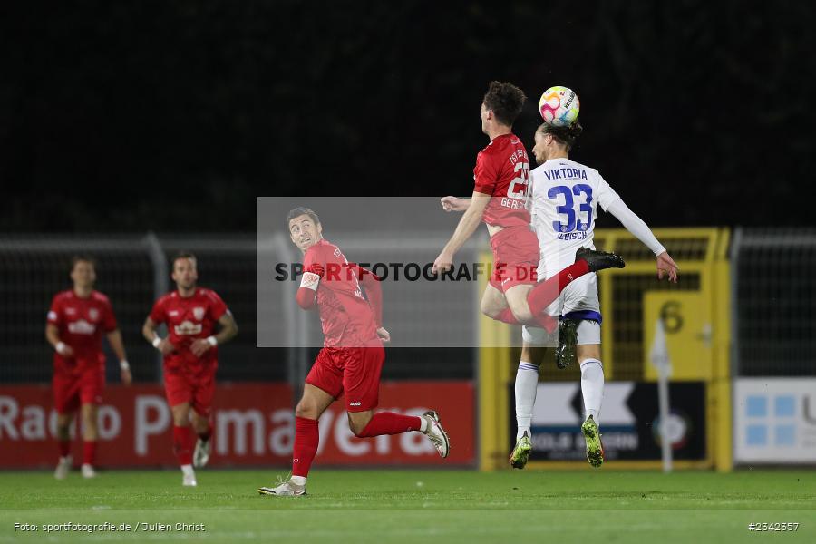 Nicolas Hebisch, Stadion am Schönbusch, Aschaffenburg, 07.10.2022, sport, action, BFV, Fussball, Oktober 2022, Saison 2022/2023, Spiel-Nr. 152, 16. Spieltag, Regionalliga Bayern, TSV, SVA, TSV Rain/Lech, SV Viktoria Aschaffenburg - Bild-ID: 2342357