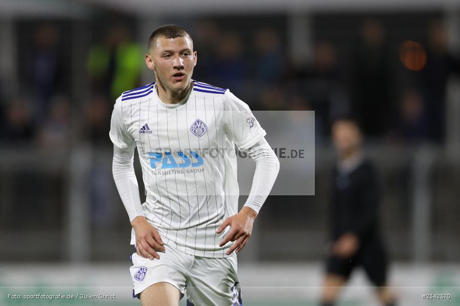 Niklas Meyer, Stadion am Schönbusch, Aschaffenburg, 07.10.2022, sport, action, BFV, Fussball, Oktober 2022, Saison 2022/2023, Spiel-Nr. 152, 16. Spieltag, Regionalliga Bayern, TSV, SVA, TSV Rain/Lech, SV Viktoria Aschaffenburg - Bild-ID: 2342370