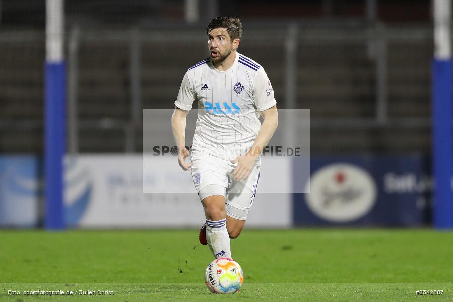 Benjamin Baier, Stadion am Schönbusch, Aschaffenburg, 07.10.2022, sport, action, BFV, Fussball, Oktober 2022, Saison 2022/2023, Spiel-Nr. 152, 16. Spieltag, Regionalliga Bayern, TSV, SVA, TSV Rain/Lech, SV Viktoria Aschaffenburg - Bild-ID: 2342387