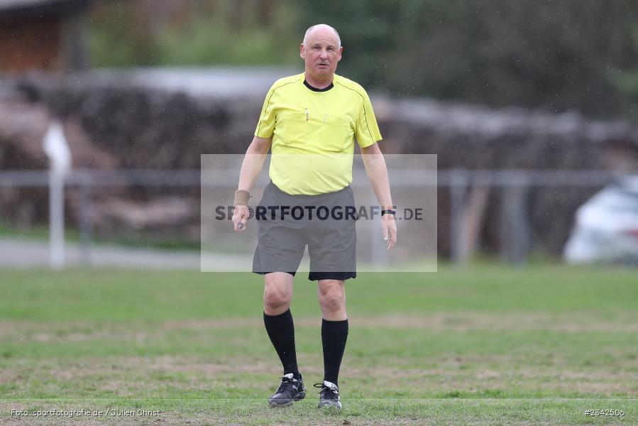 Lothar Wiesmann, Sportgelände, Lohr-Halsbach, 08.10.2022, sport, action, BFV, Fussball, Oktober 2022, Saison 2022/2023, 12. Spieltag, FCT, FCWH, Kreisklasse Würzburg, FC 1920 Thüngen, FC Wiesenfeld-Halsbach - Bild-ID: 2342506